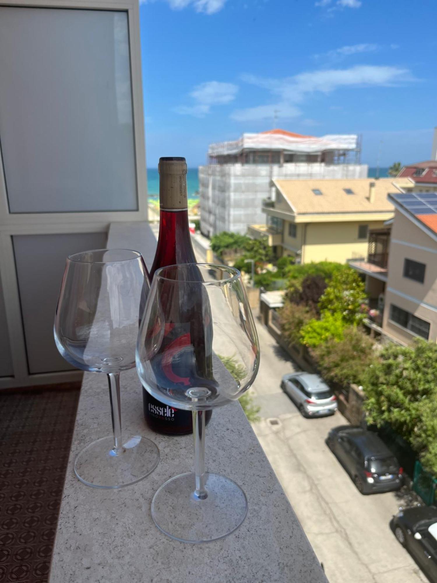 Apartamento Teresa Al Mare Montesilvano Marina Exterior foto